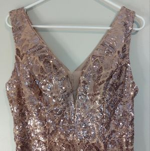 Ignite Evenings Size 10 Pale Pink Sequen Evening Dress